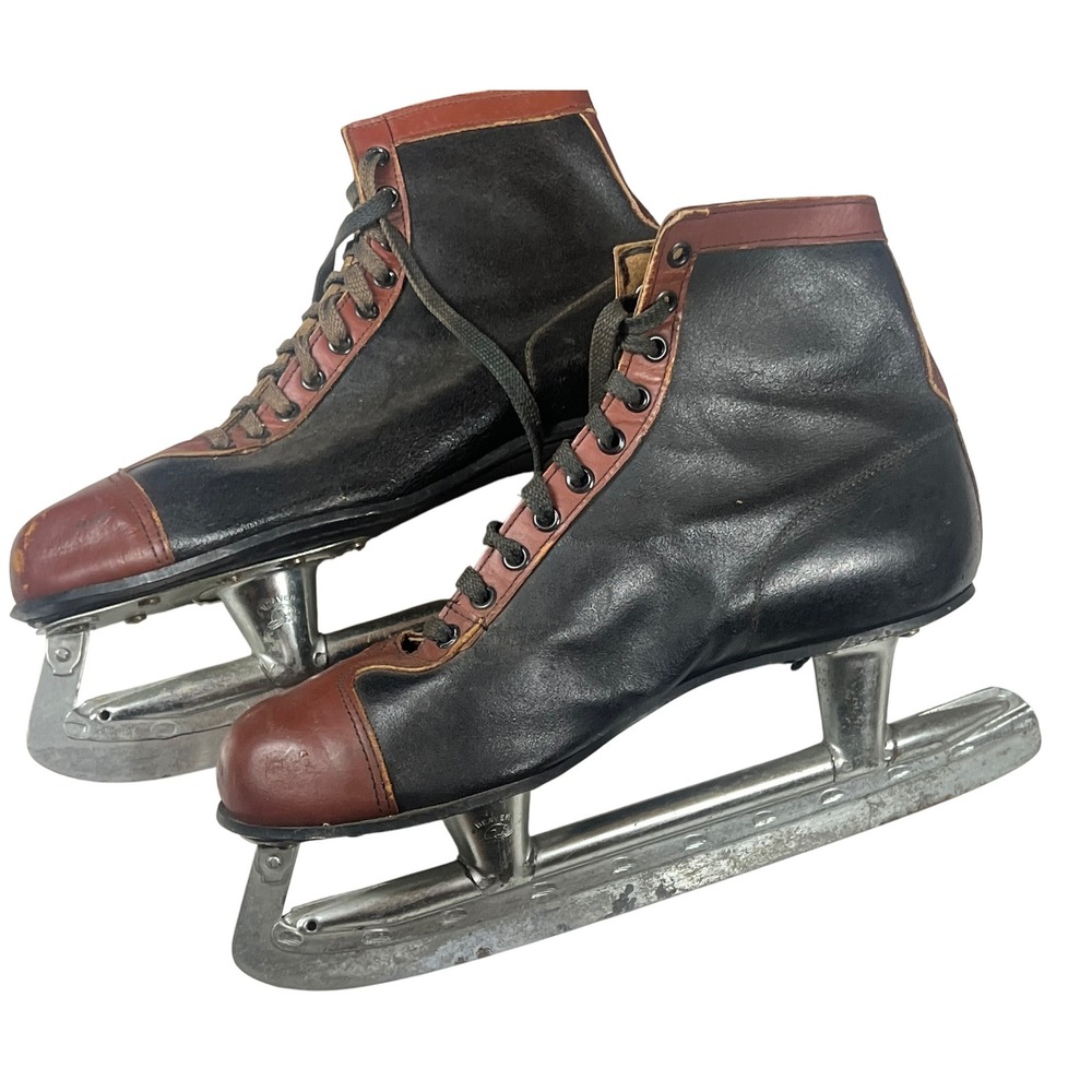Vintage Beaver Ice Skates Women's Black Leather Figure Skates Retro Hockey‎ - 11